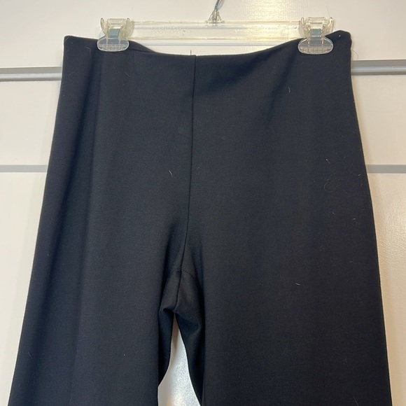 Adrienne Vittadini Black Straight Leg Pants with Streamlined Fit size 8. - Picture 2 of 8